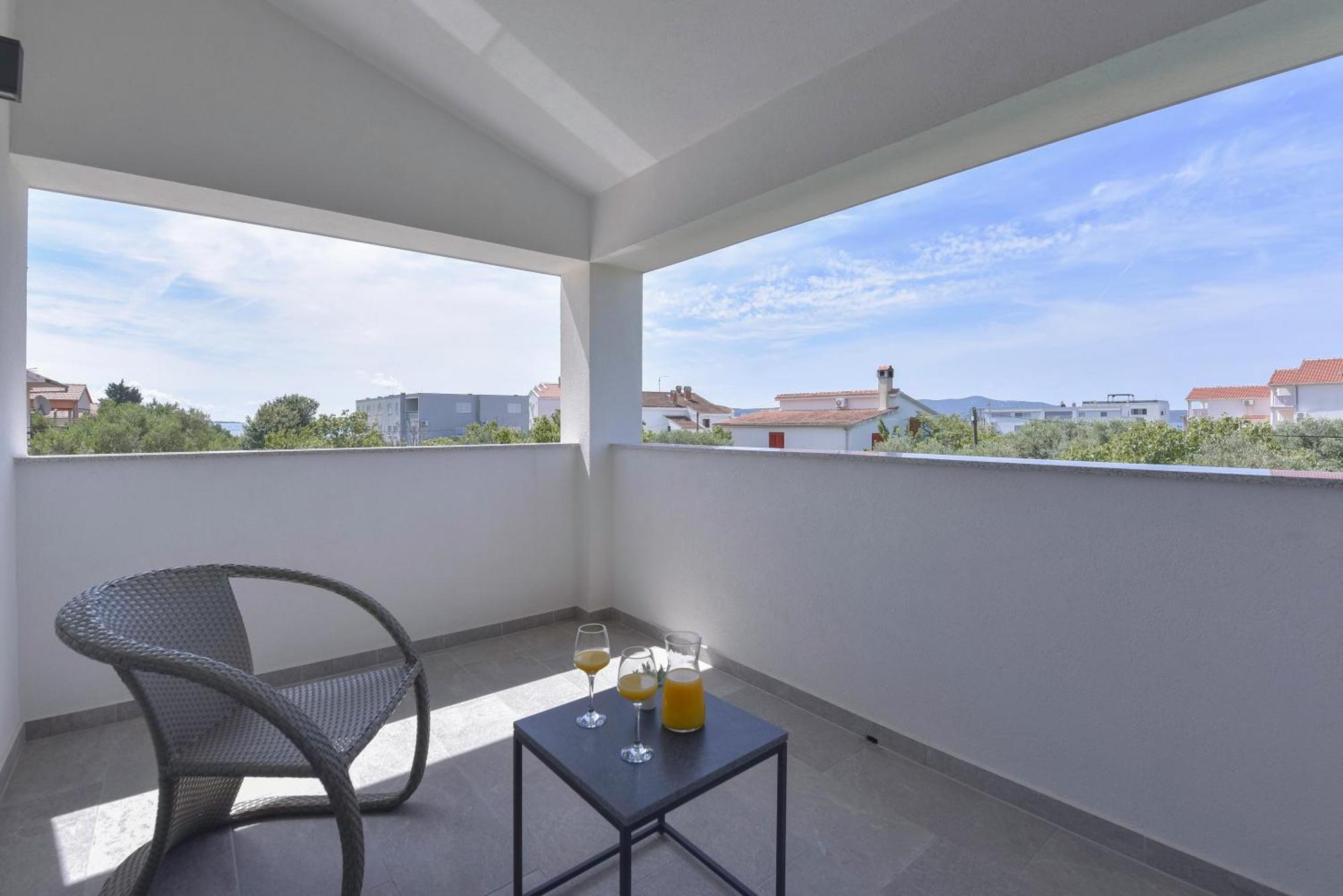 Apartments Noa Sukošan Habitación foto